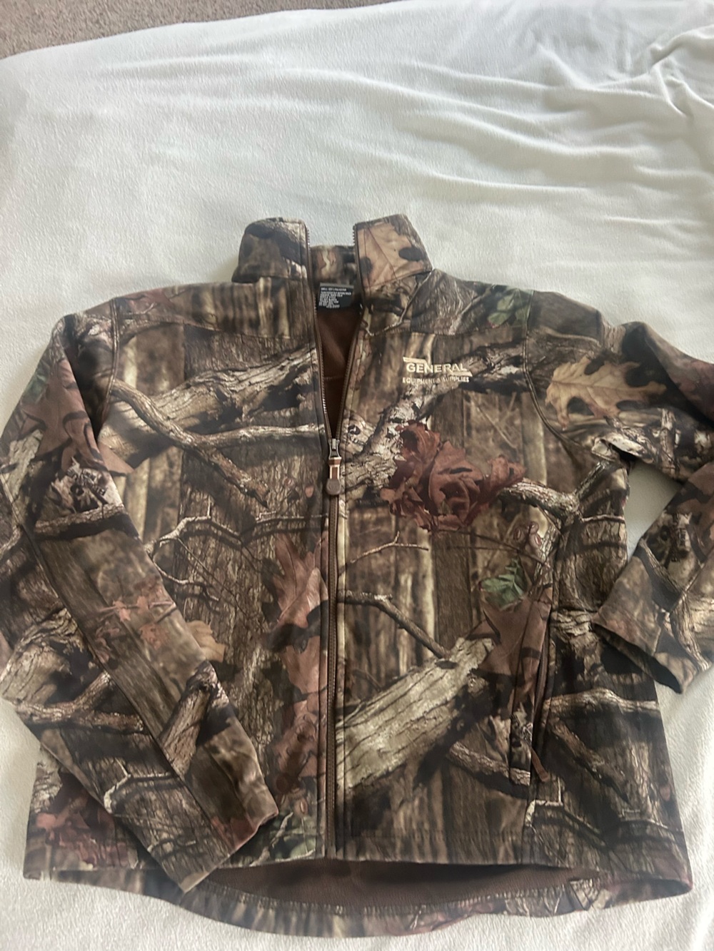 White Barn Brown Label Bear Logo Fleece Jacket